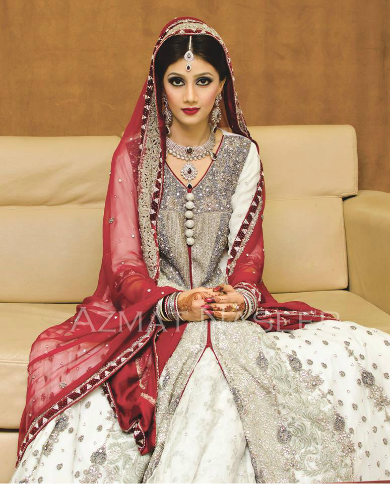 Trending Pakistani Nikah Dresses  2022 for Bridal 