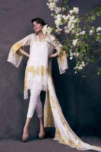 Sana Safinaz 3 piece luxurious unstitch collection for Eid 2017