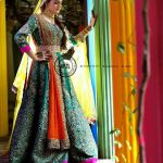 stunning mehndi dress design 2017
