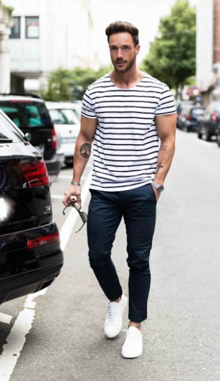 Latest Men's Casual T-Shirts 2018 Fashion to Wear with Jeans
