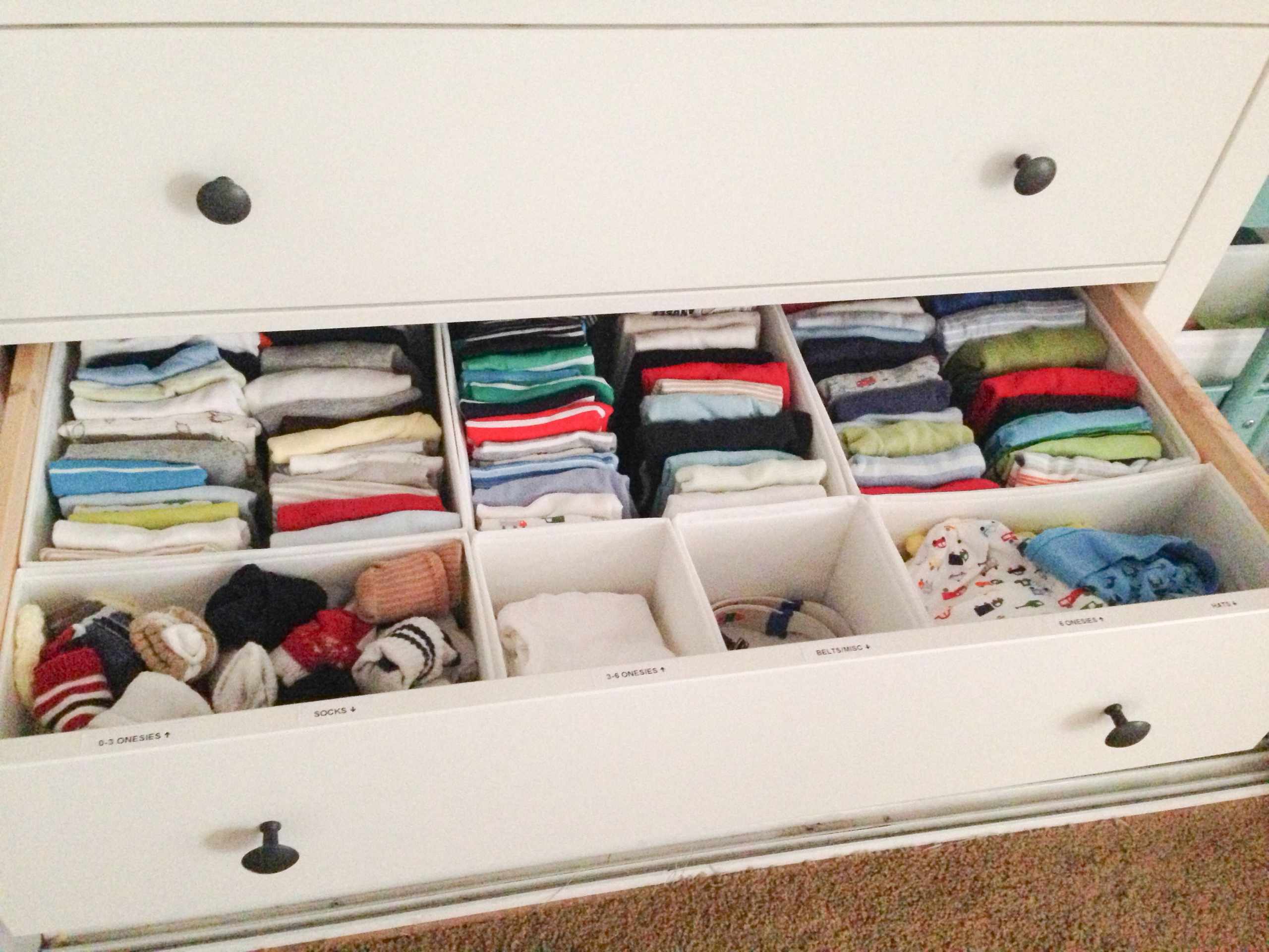 Clothes drawer organization